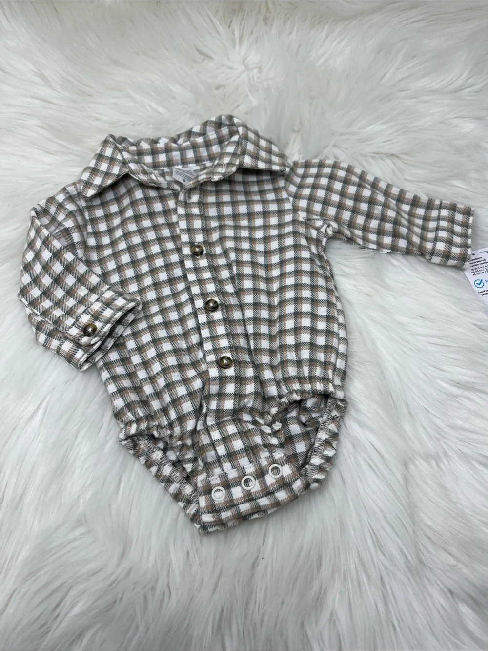 Carter's Green Joggers with Beige Plaid Button-Up Set